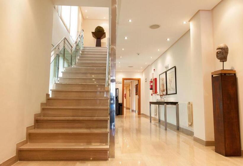 فندق Leflet Valme