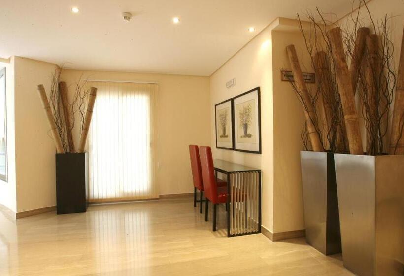 فندق Leflet Valme