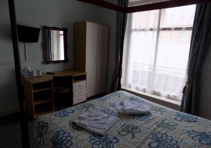 Отель The New Osterley