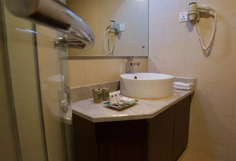 هتل Park Village Resort By Kgh Group