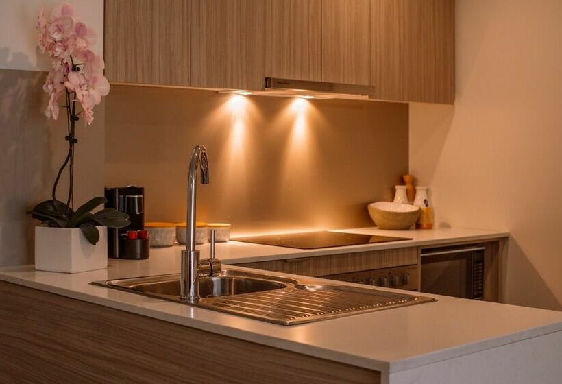 Отель Quest Flemington