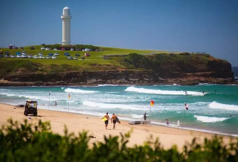 Отель Quest Wollongong