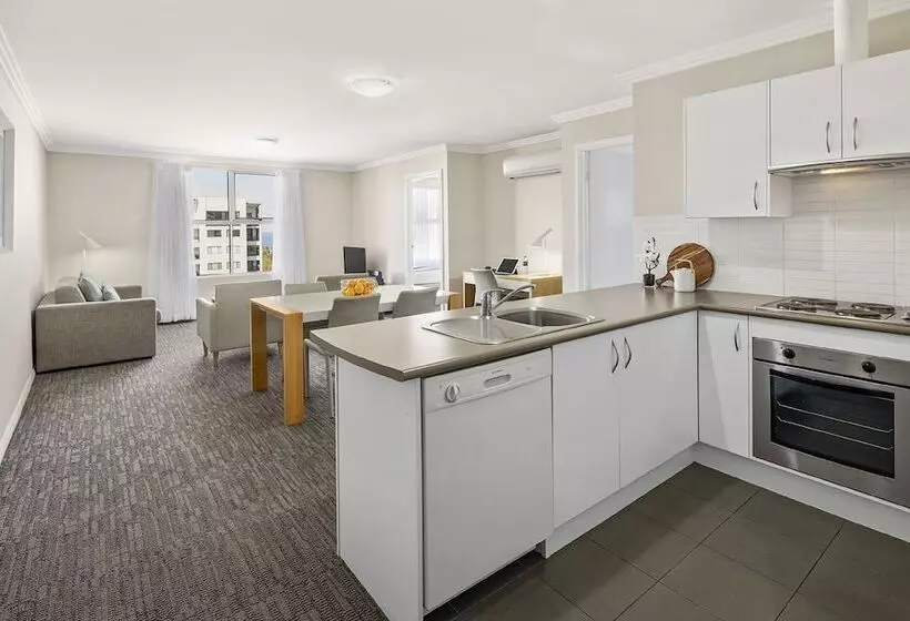 Отель Quest Wollongong