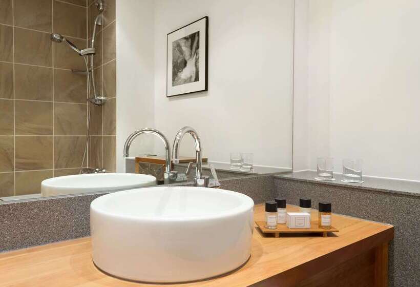 Hotel Ramada Plaza Wrexham