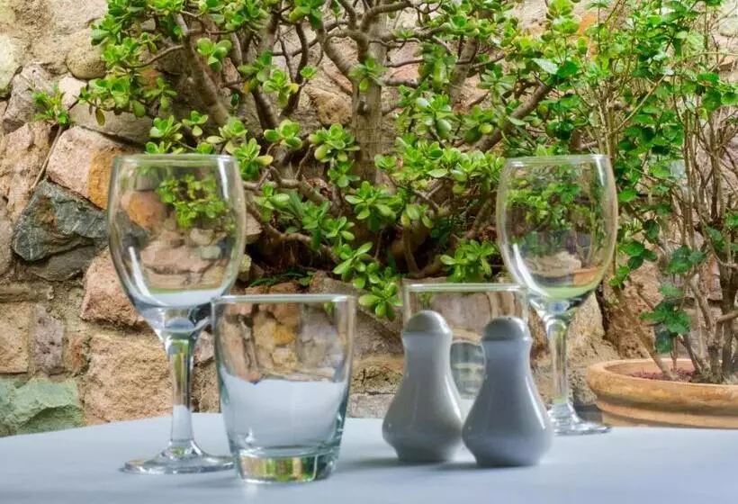 Отель Soho Brisbane