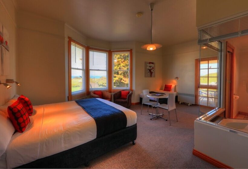 Отель Stanley Seaview Inn