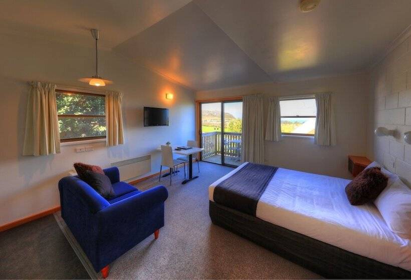 Отель Stanley Seaview Inn