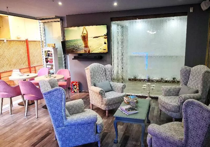 فندق Thalia Deco City & Beach