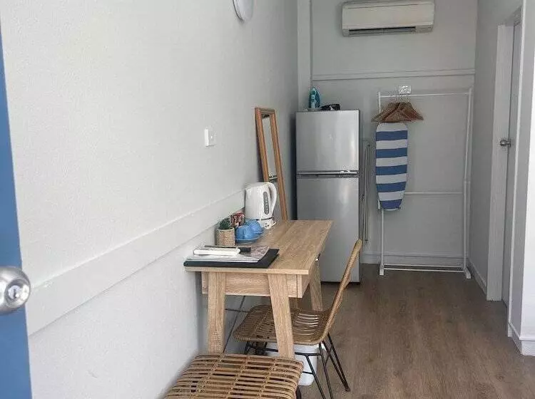 בית מלון כפרי The Cavenagh