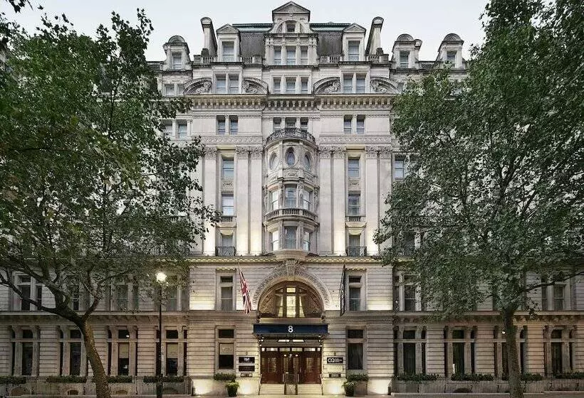 ホテル The Grand At Trafalgar Square