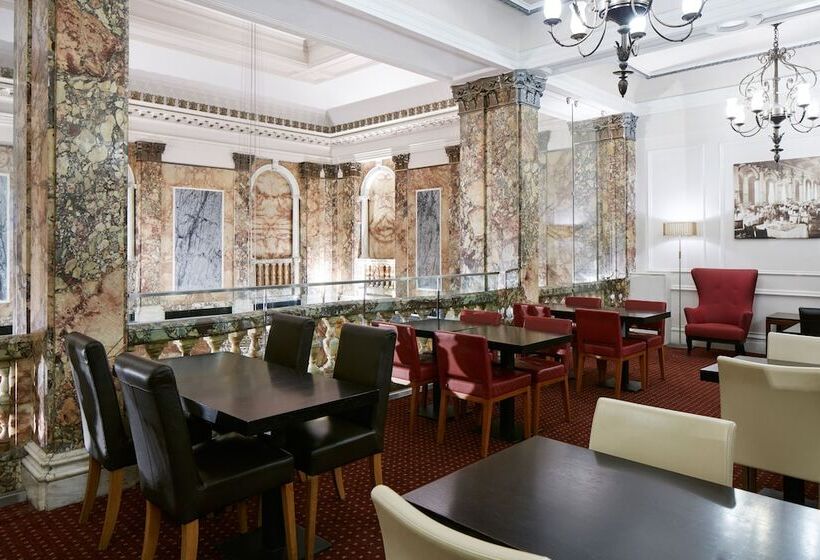 هتل The Grand At Trafalgar Square