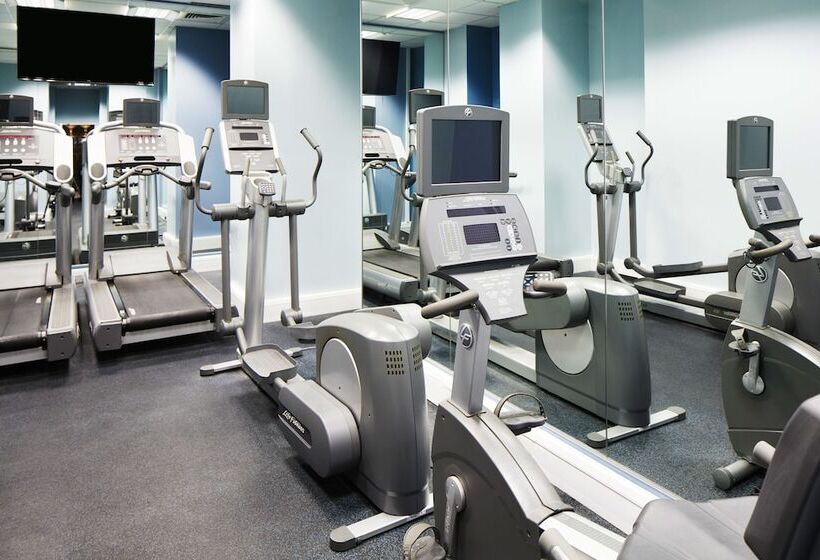 هتل The Grand At Trafalgar Square