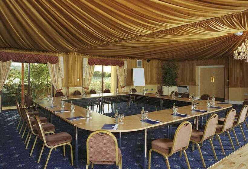 ホテル The Humber Bridge