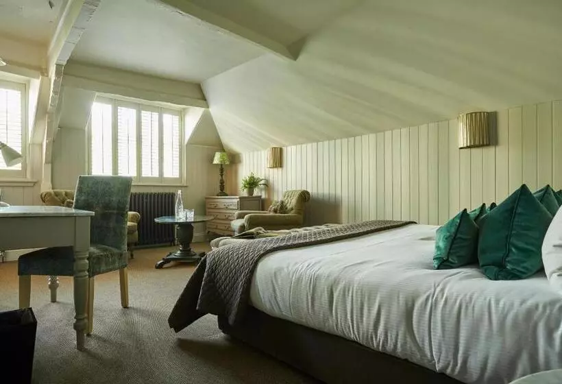 ホテル The King's Arms