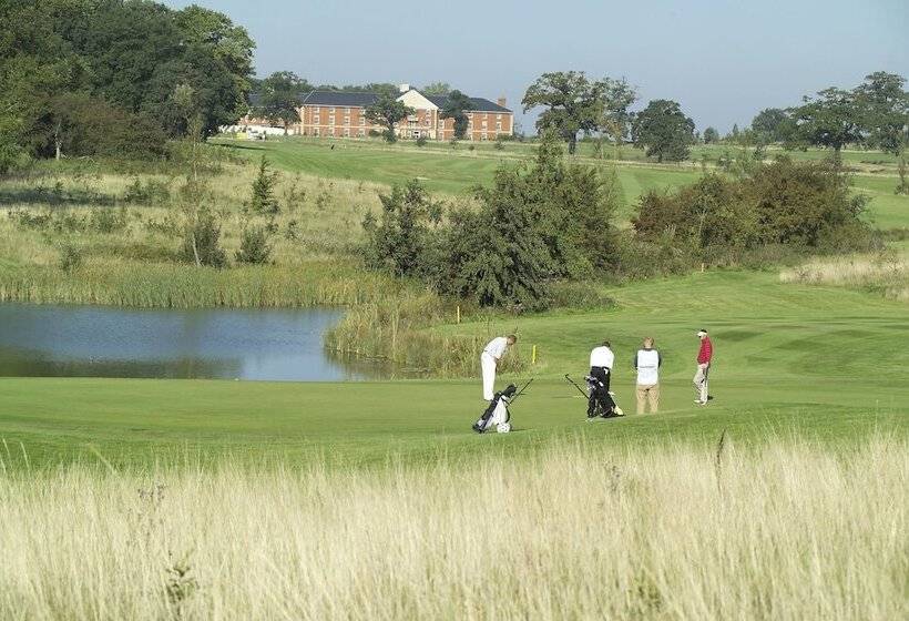 ホテル Whittlebury Hall And Spa