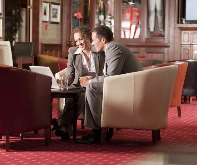 ホテル Whittlebury Hall And Spa