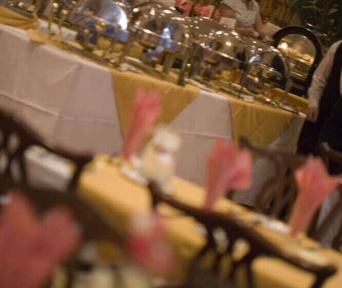 ホテル Whittlebury Hall And Spa