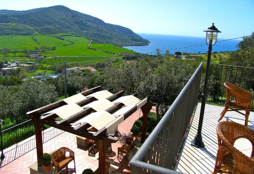 فندق B&b Baia Di Trentova