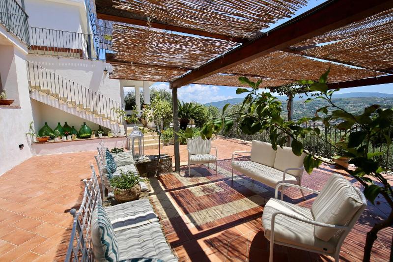فندق B&b Baia Di Trentova