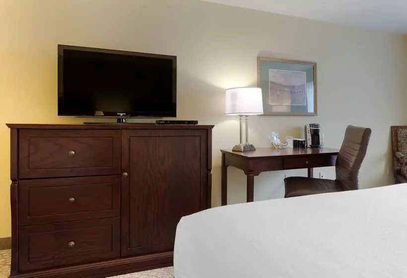 Best Western Plus Grand Sault Hotel & Suites