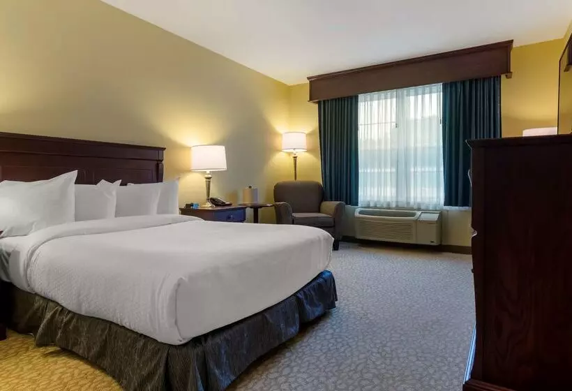 Best Western Plus Grand Sault Hotel & Suites