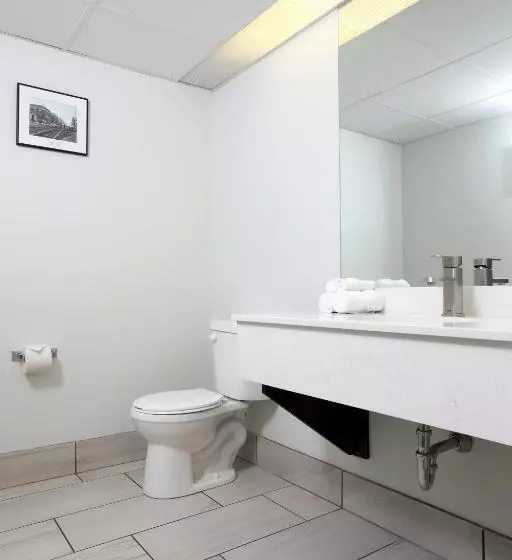 ホテル Canad Inns Destination Centre Brandon