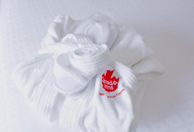 هتل Canad Inns Destination Centre Brandon