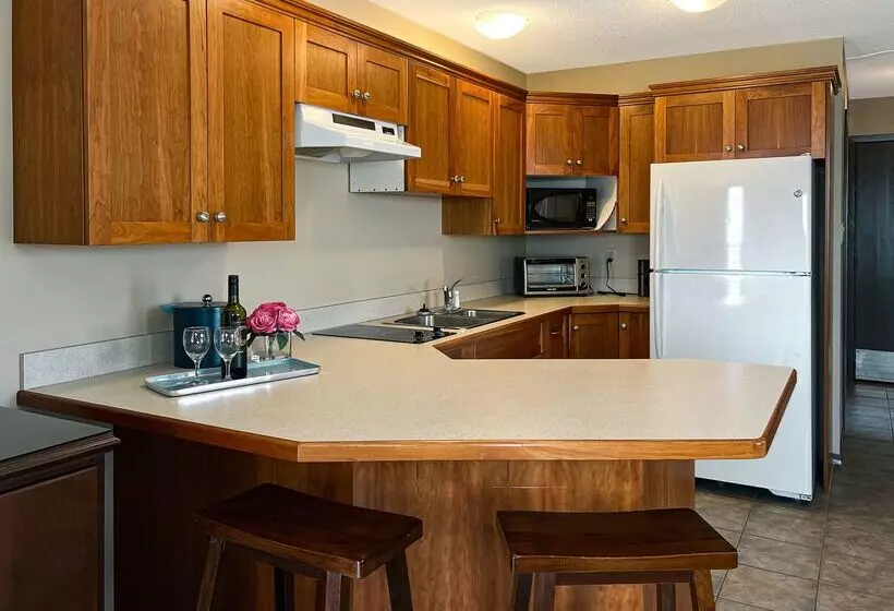 酒店 Coast Swift Current