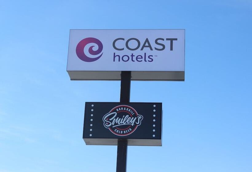 هتل Coast Swift Current