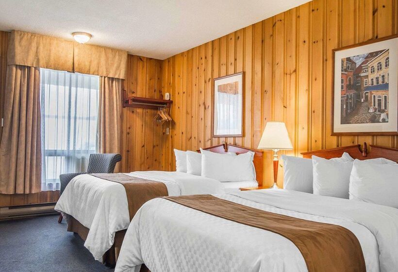 בית מלון כפרי Econo Lodge Forestville