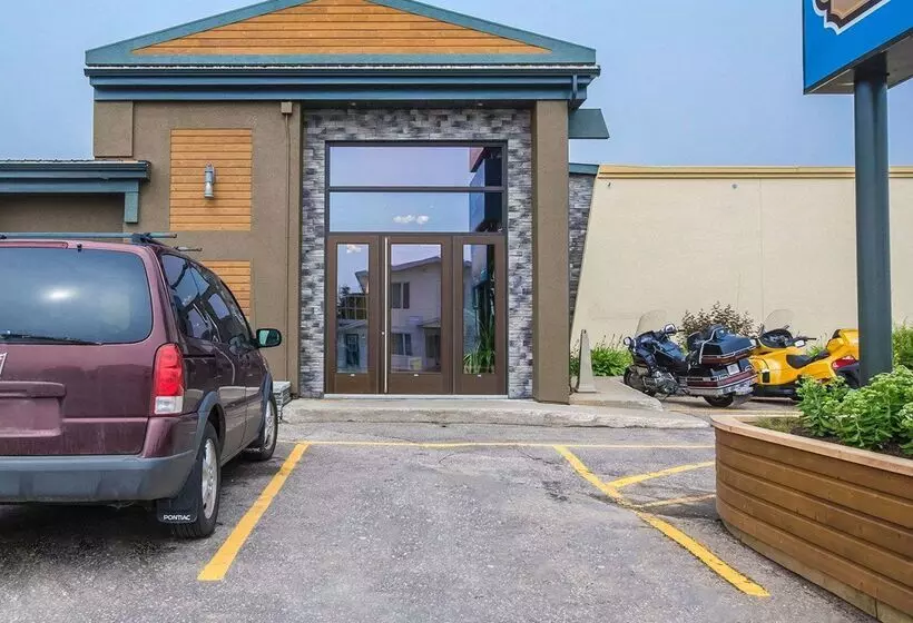 호텔 Econo Lodge Forestville