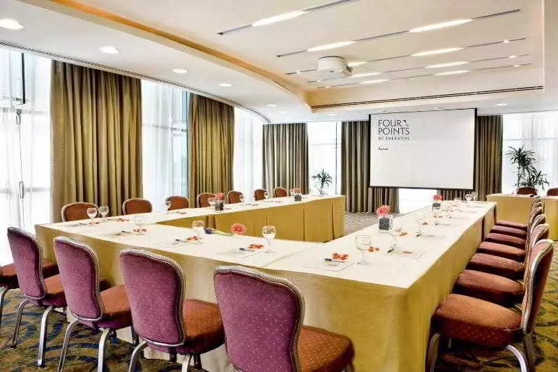 هتل Four Points By Sheraton Kuwait