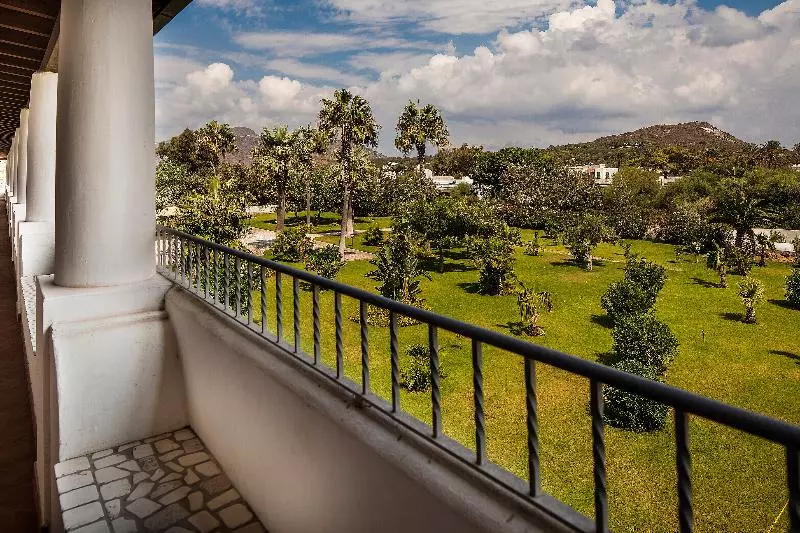 בית מלון כפרי Garden