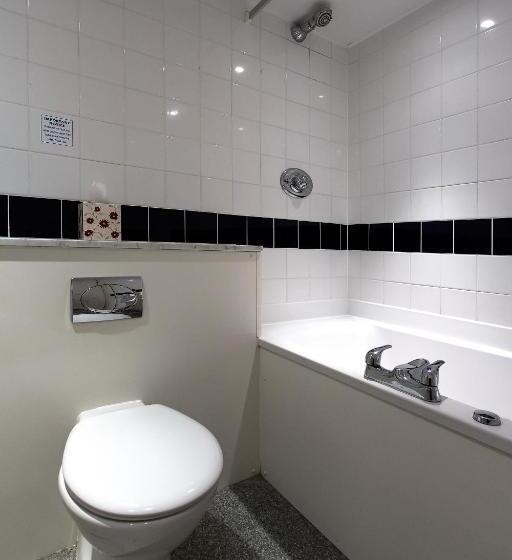 Отель The Grand Scarborough