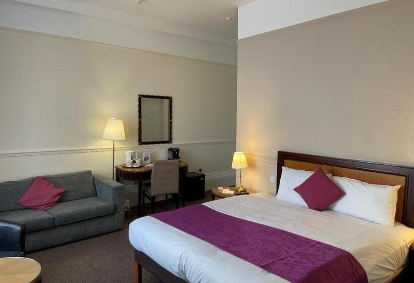 Отель The Grand Scarborough