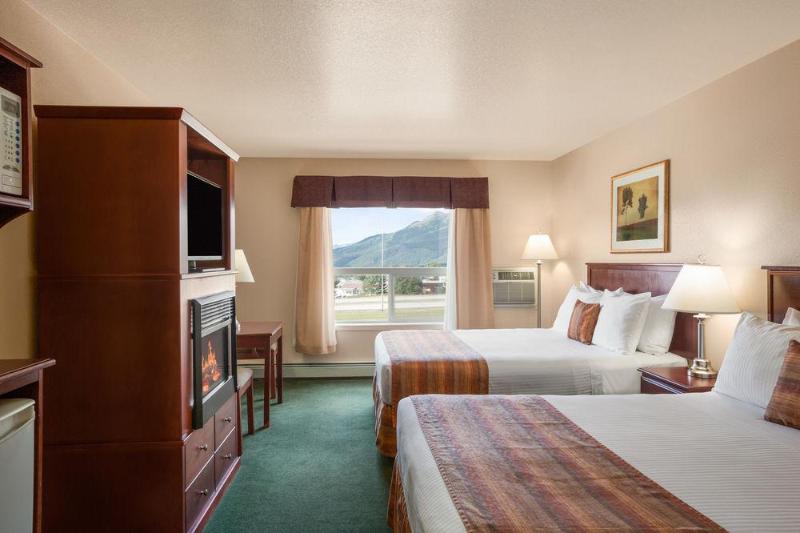 Hotel Grande Cache Inn & Suites