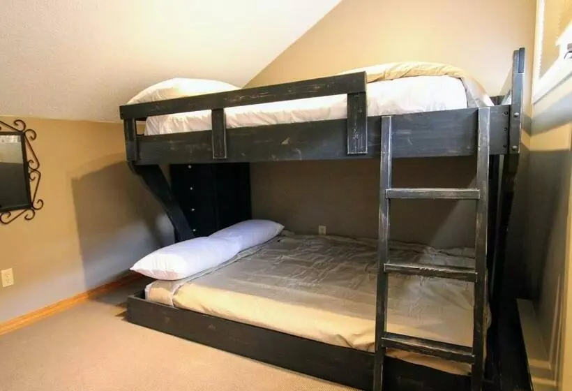 فندق High Country Properties