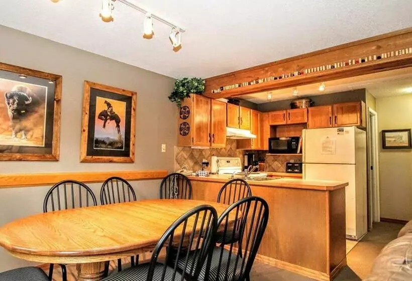 فندق High Country Properties