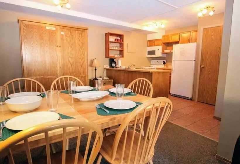 فندق High Country Properties