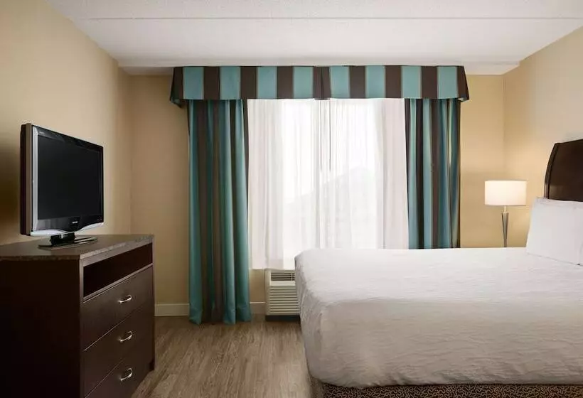 Отель Hilton Garden Inn Toronto Vaughan