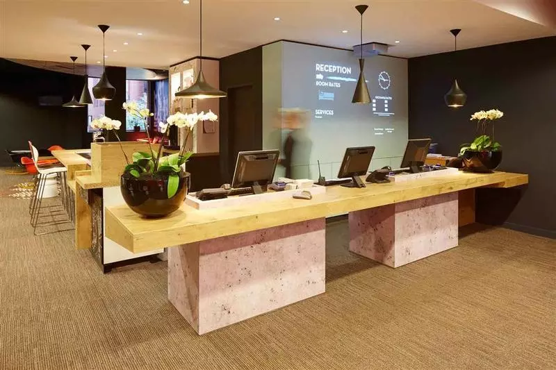 בית מלון כפרי Ibis Reading Centre