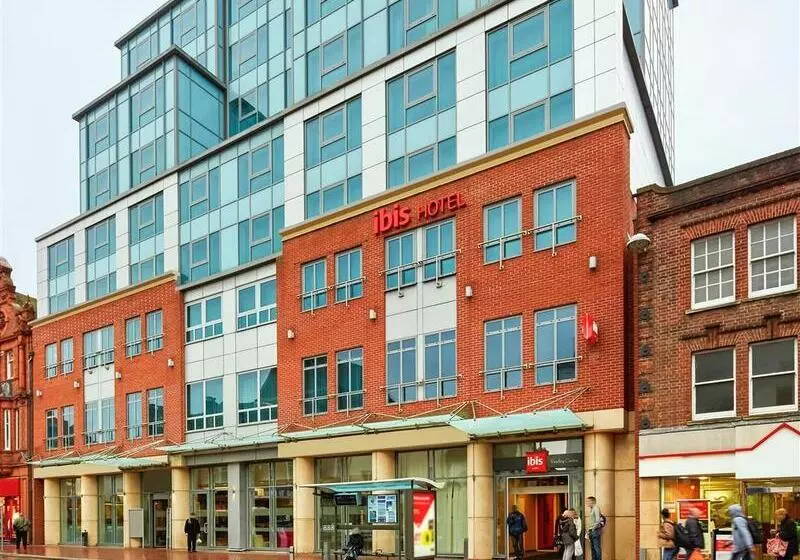 בית מלון כפרי Ibis Reading Centre