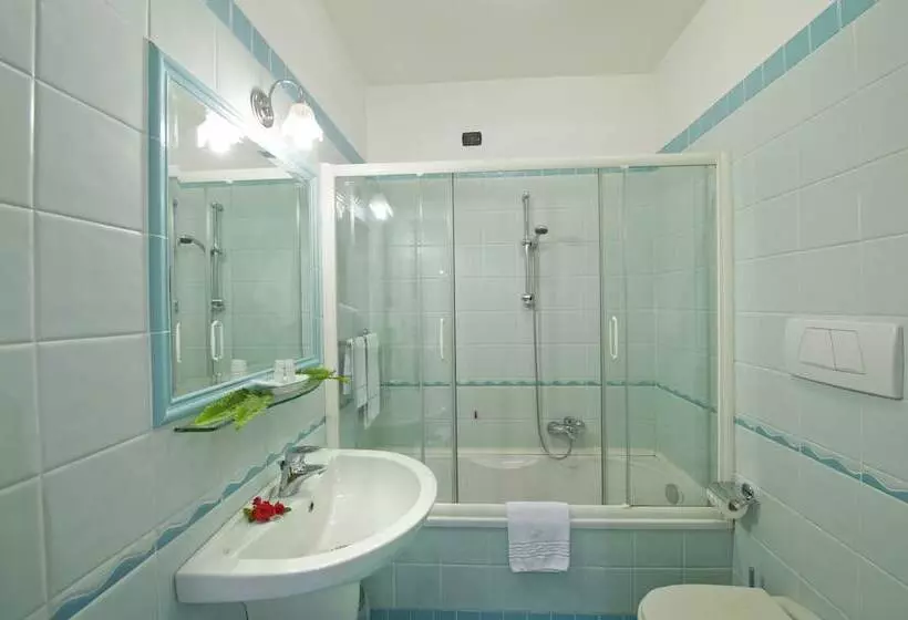 Отель La Pergola