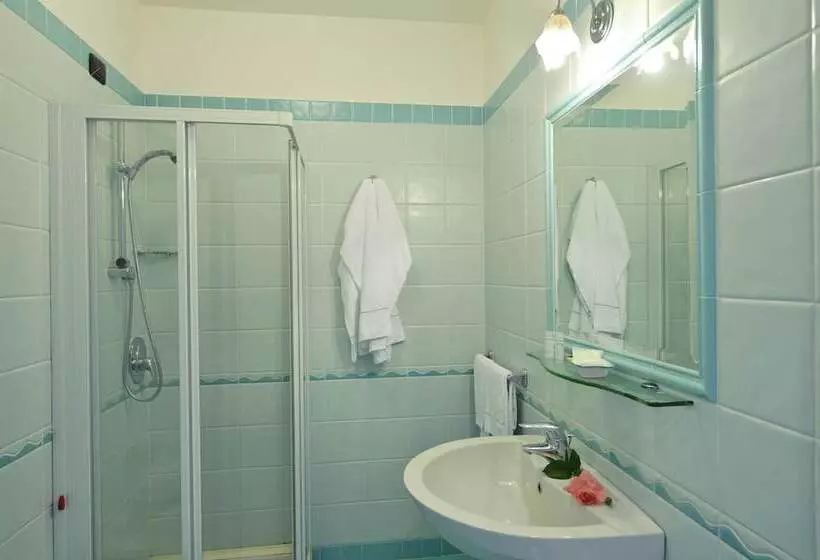 Отель La Pergola