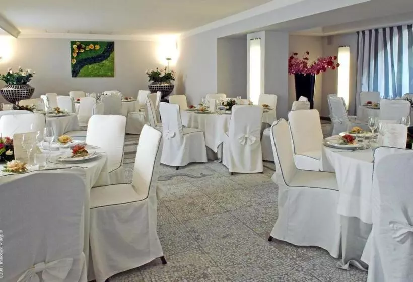 Отель Miglio D Oro Park