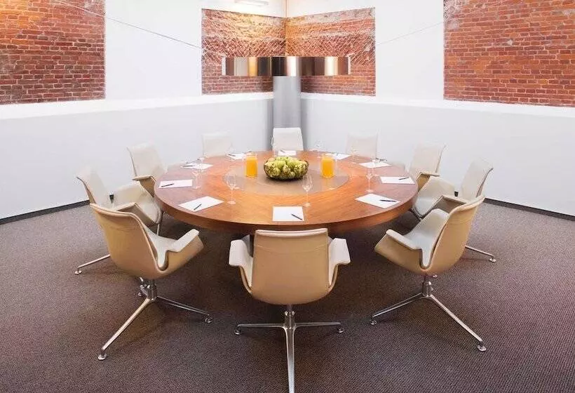 Mövenpick Hotel Hamburg