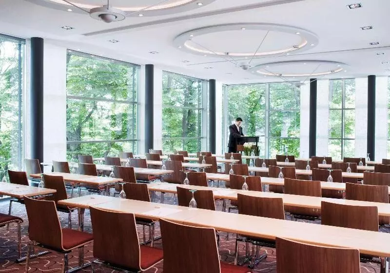 Mövenpick Hotel Hamburg