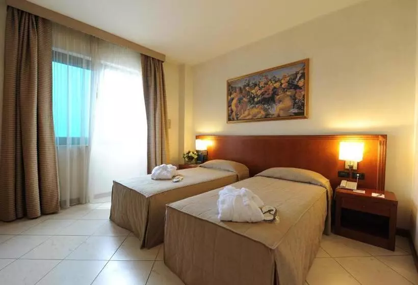 בית מלון כפרי Parisi