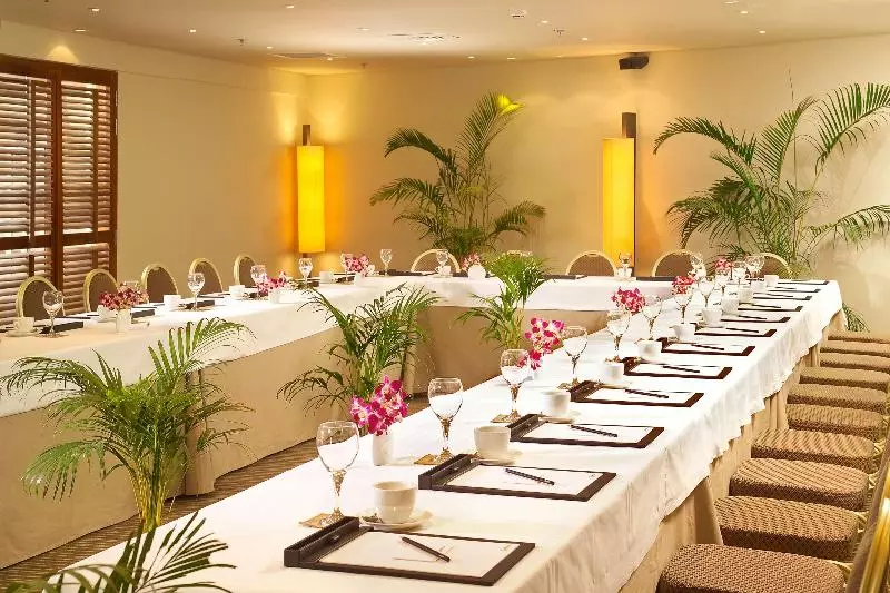 ホテル Radisson Blu Dhaka Water Garden