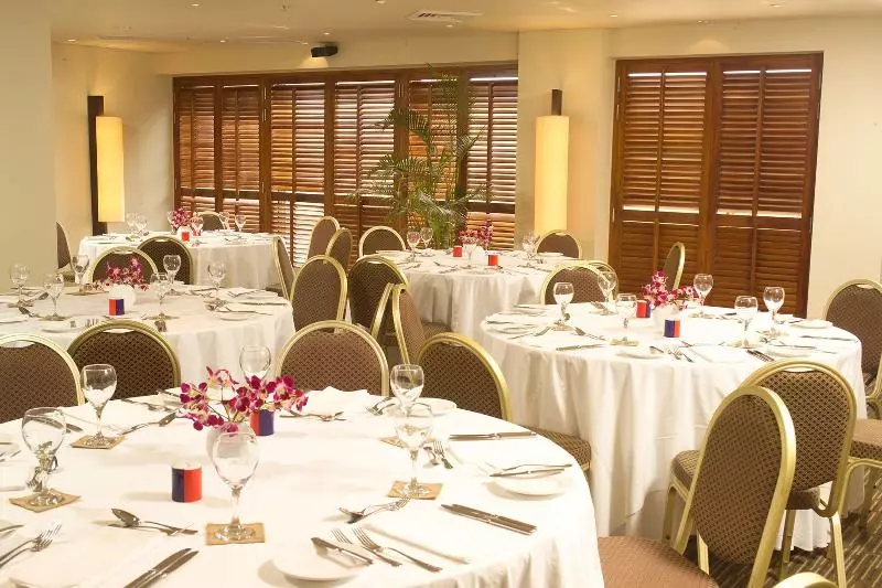 ホテル Radisson Blu Dhaka Water Garden